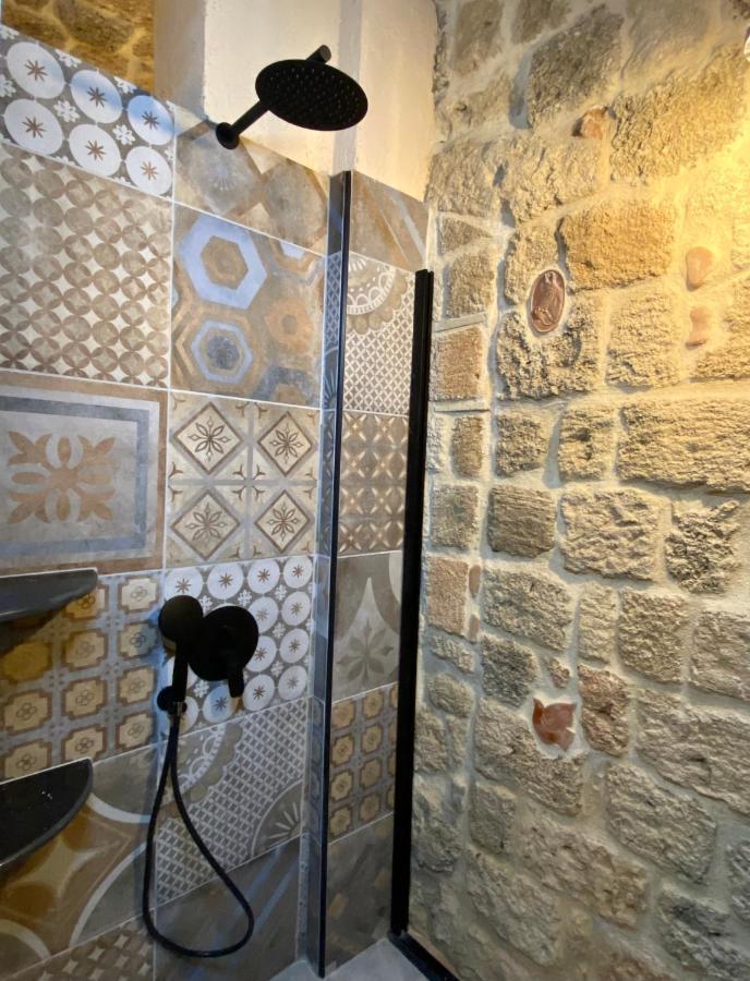 Stone Cave Suite Rhodes City Ngoại thất bức ảnh