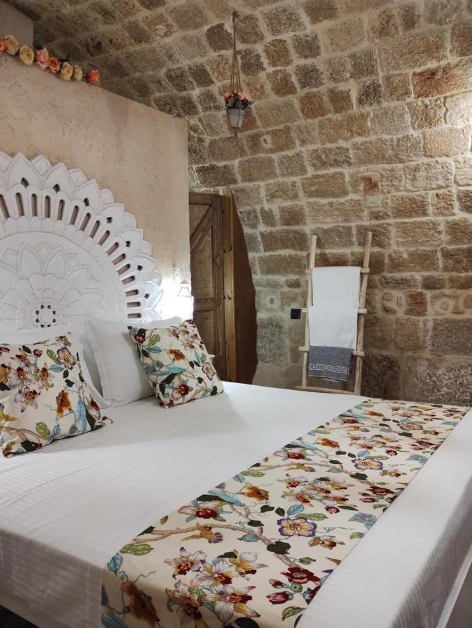 Stone Cave Suite Rhodes City Ngoại thất bức ảnh