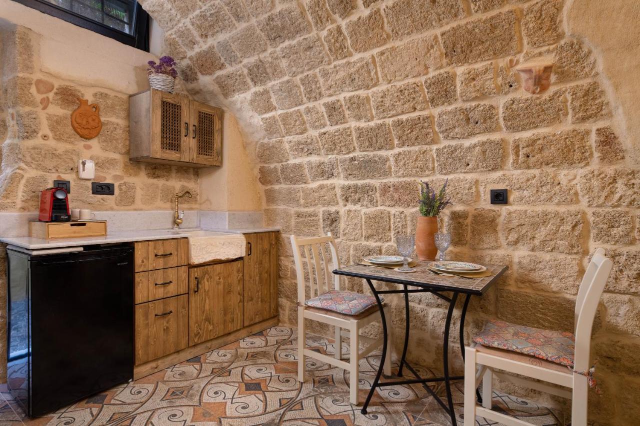 Stone Cave Suite Rhodes City Ngoại thất bức ảnh
