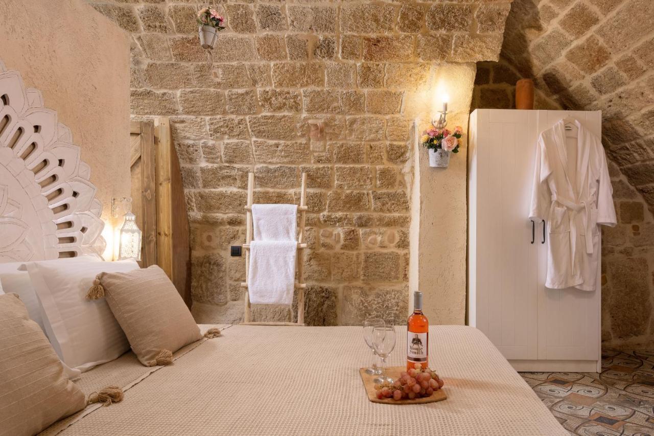 Stone Cave Suite Rhodes City Ngoại thất bức ảnh